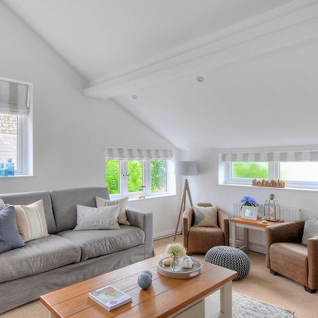 11 The Gables Apartment Lyme Regis Bagian luar foto